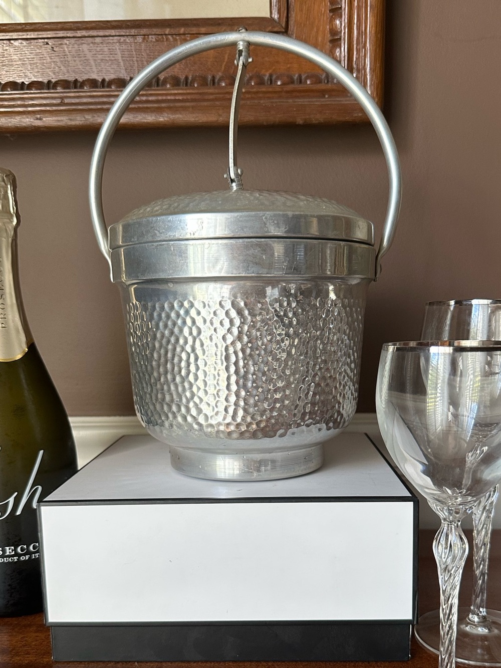 🇮🇹 Vintage Italian MCM Hammered Aluminum Ice Bucket 🇮🇹